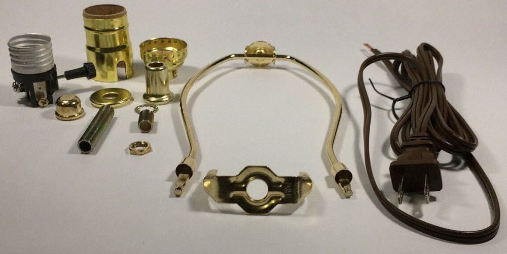 The Accessories of the Lamp